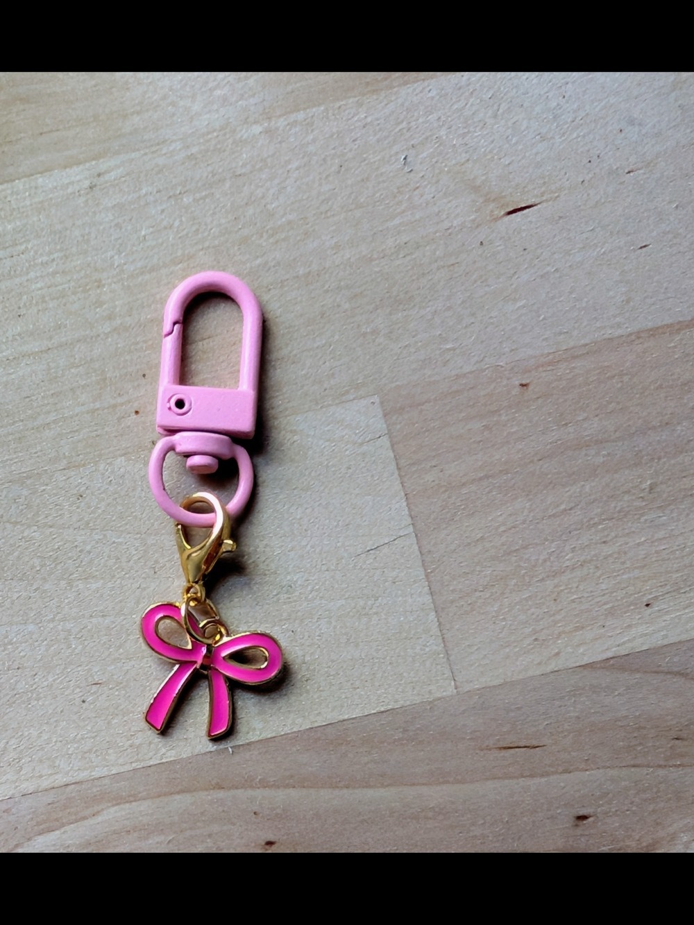 Pink Bow Charm Keychain Clip - Picture 3 of 4